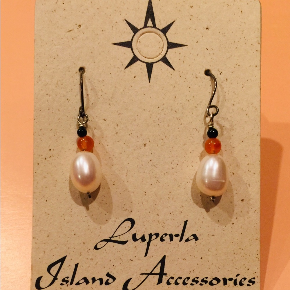 GENUINE HAWAII FRESHWATER LUPERLA PEARL EARRING